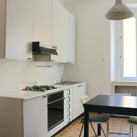 Via Olona - Cozy Apartament Milão Exterior foto