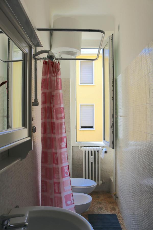 Via Olona - Cozy Apartament Milão Exterior foto