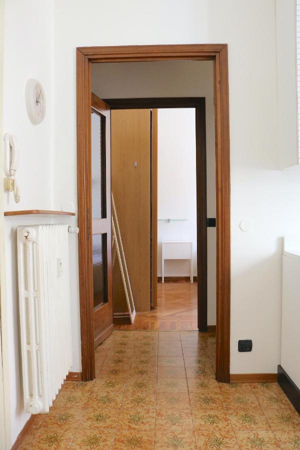 Via Olona - Cozy Apartament Milão Exterior foto
