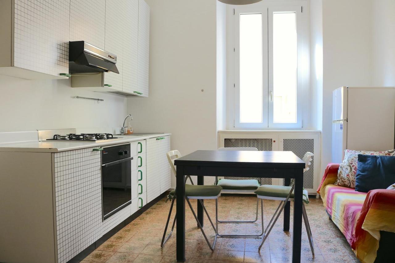 Via Olona - Cozy Apartament Milão Exterior foto